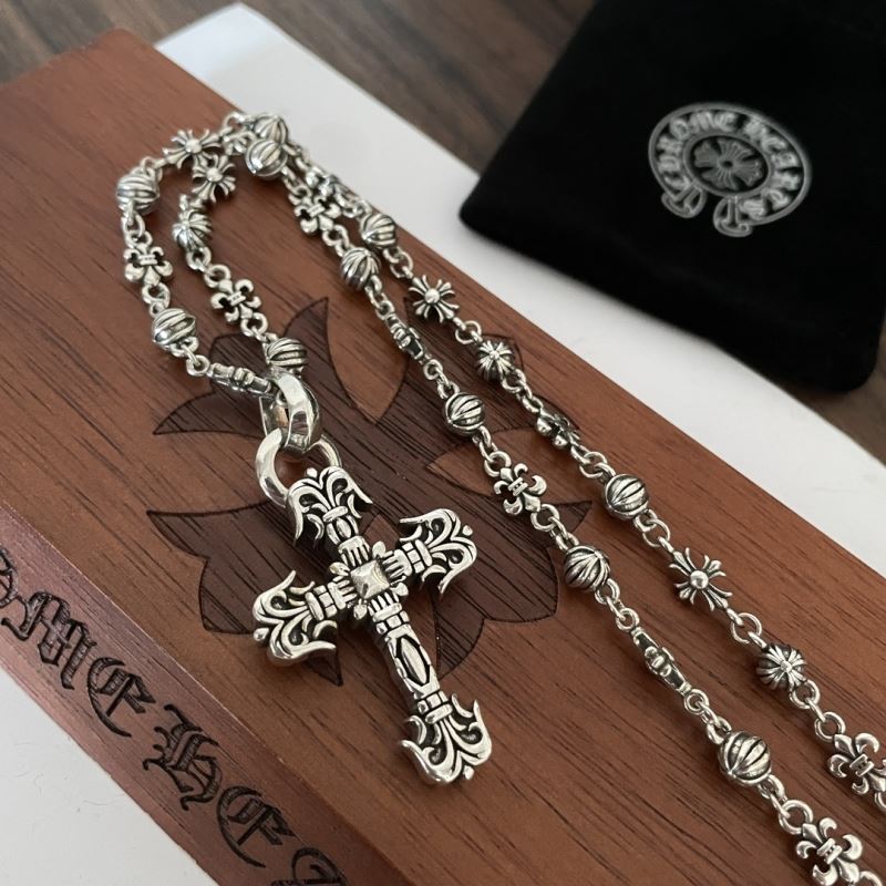 Ch**me He**ts necklaces